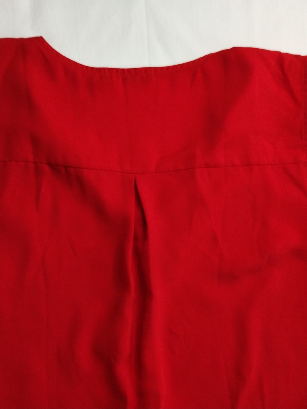 Red Sleeveless Ruffle-Front Camisole - Picture 6 of 8